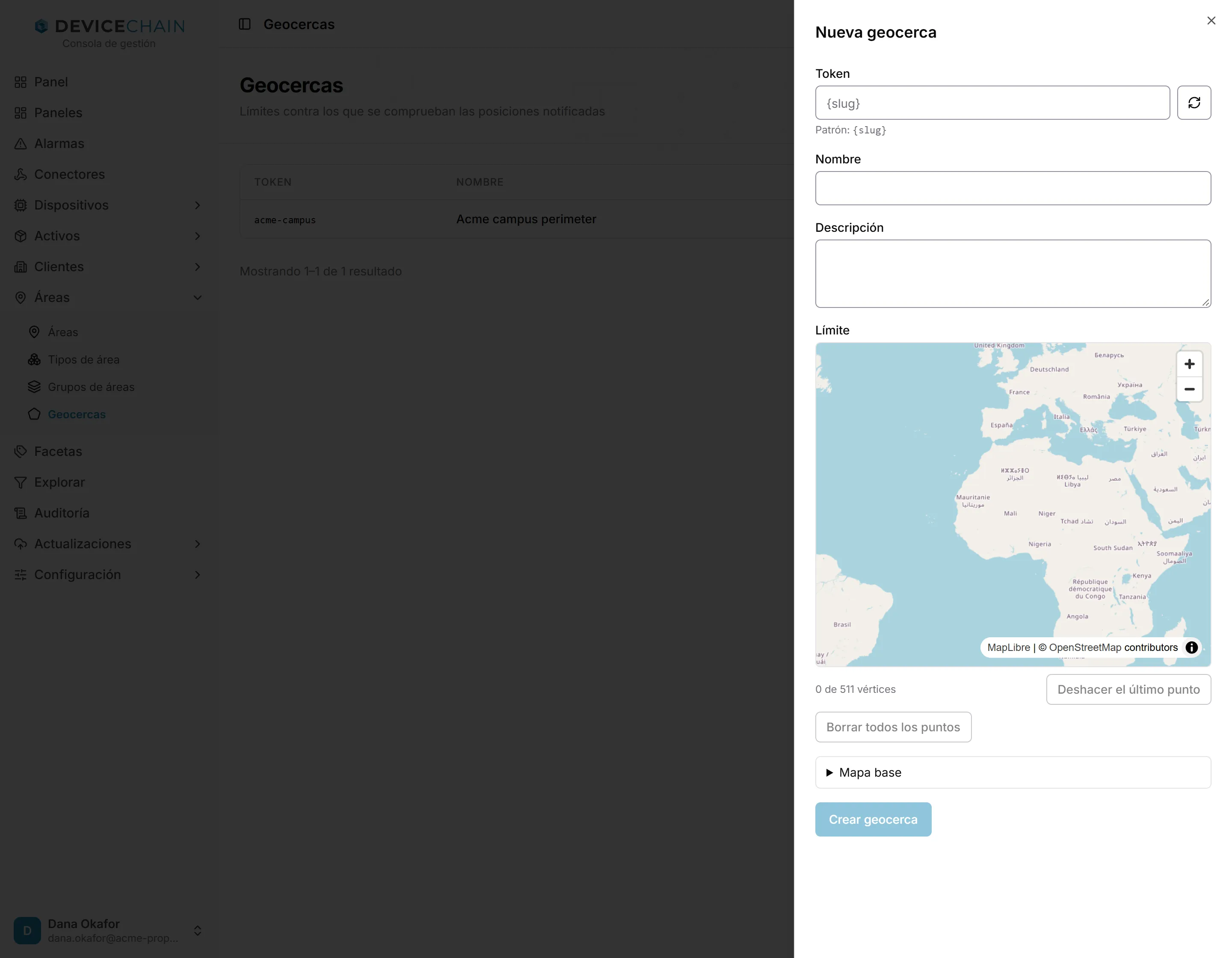 El panel Nueva geocerca: los campos Token, Nombre y Descripción sobre un mapa de Límite de Europa y África. Bajo el mapa, un contador indica 0 de 511 vértices, con los botones Deshacer el último punto y Borrar todos los puntos, y una sección Mapa base plegada.