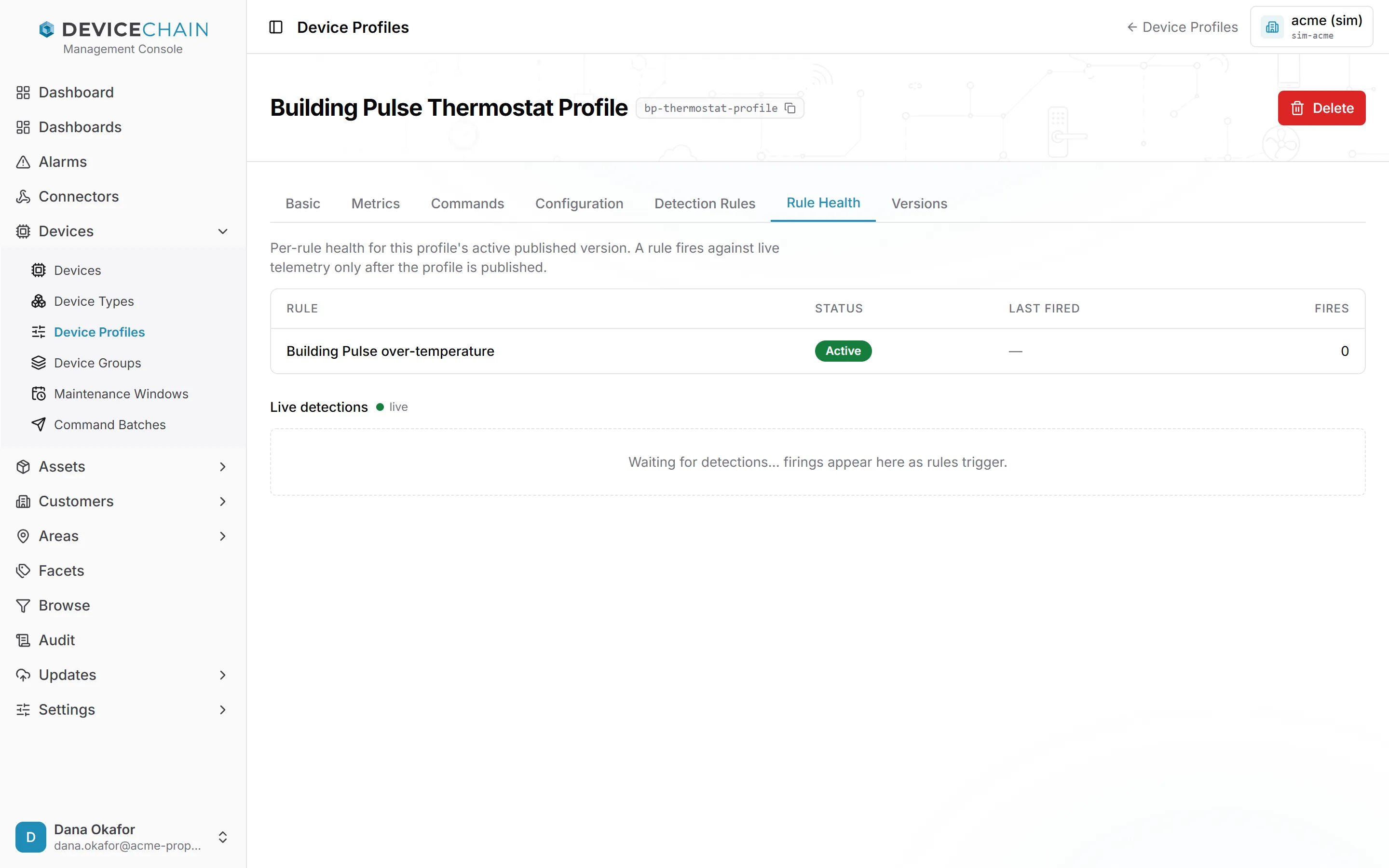 Building Pulse Thermostat Profile 的 Rule Health 选项卡。表格列出规则 Building Pulse over-temperature，状态为 Active，没有最近触发时间，触发 0 次。下方是标有 live 的 Live detections 部分，内容为：Waiting for detections… firings appear here as rules trigger。